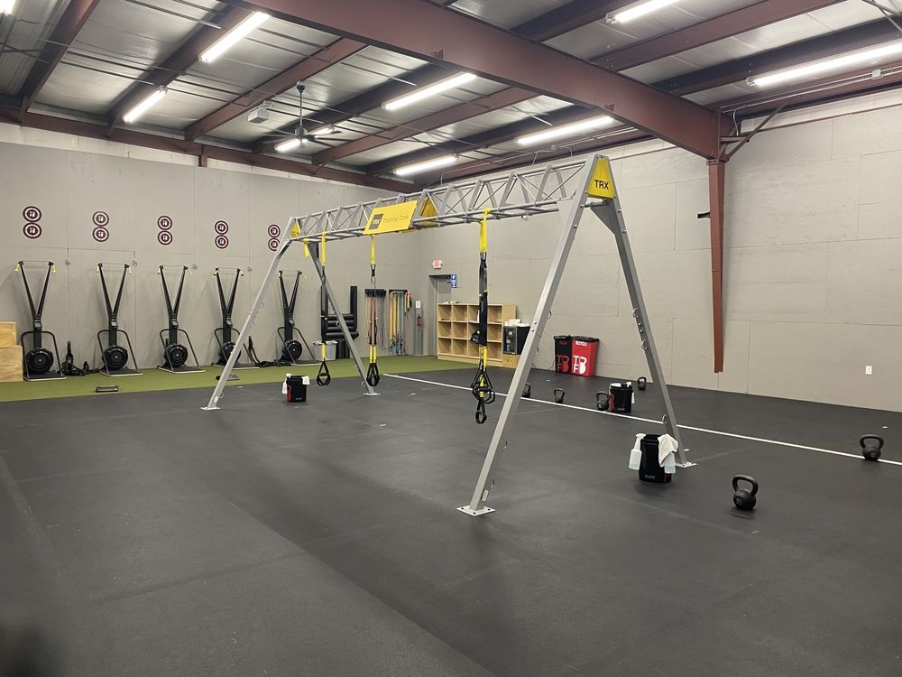 Thrive Fitness Building: 116 Gateway Dr, North Sioux City, SD 57049